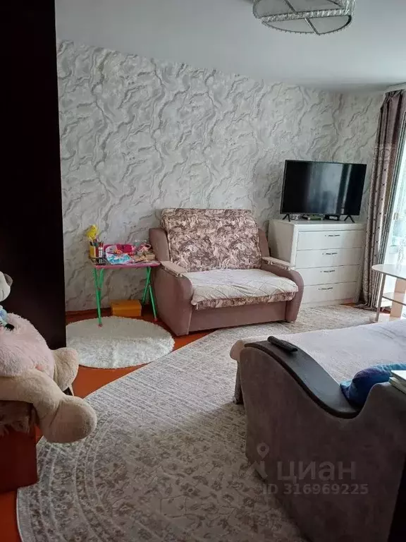 1-к кв. Кемеровская область, Мыски пос. Ключевой, 10-й кв-л, 3 (27.4 ... - Фото 1