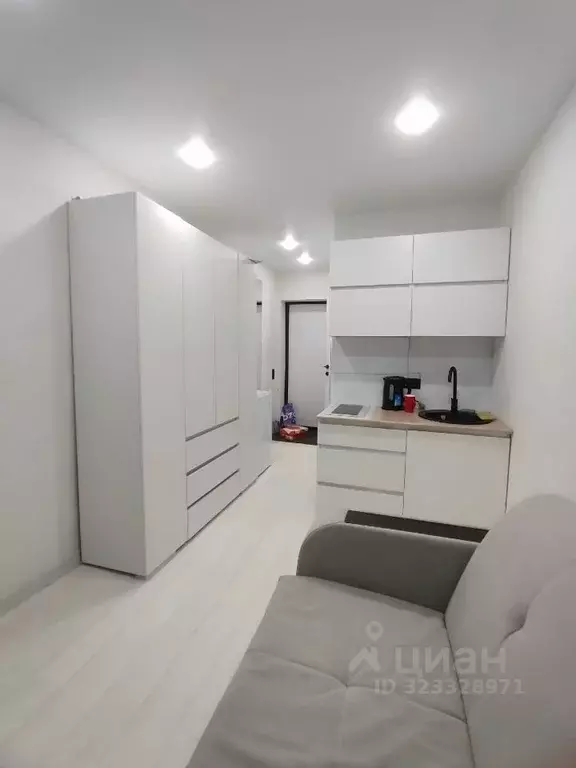 Студия Красноярский край, Красноярск ул. Гастелло, 27 (14.0 м) - Фото 1