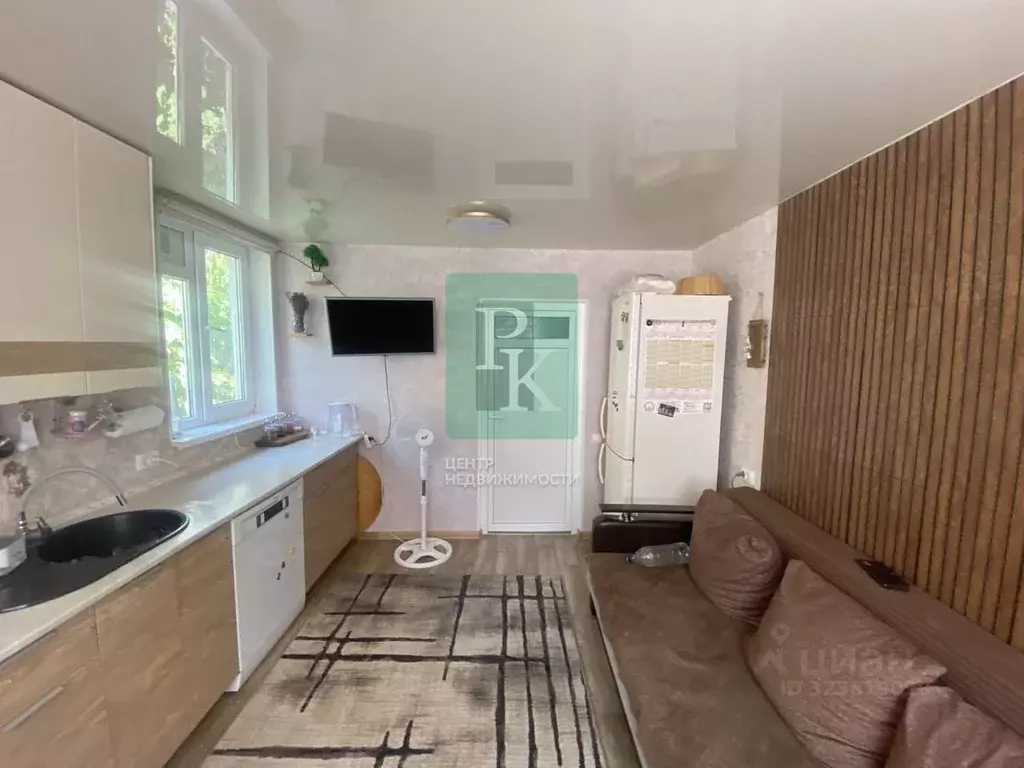 2-к кв. Крым, Бахчисарайский район, Куйбышево пгт ул. Подгорная, 20 ... - Фото 2