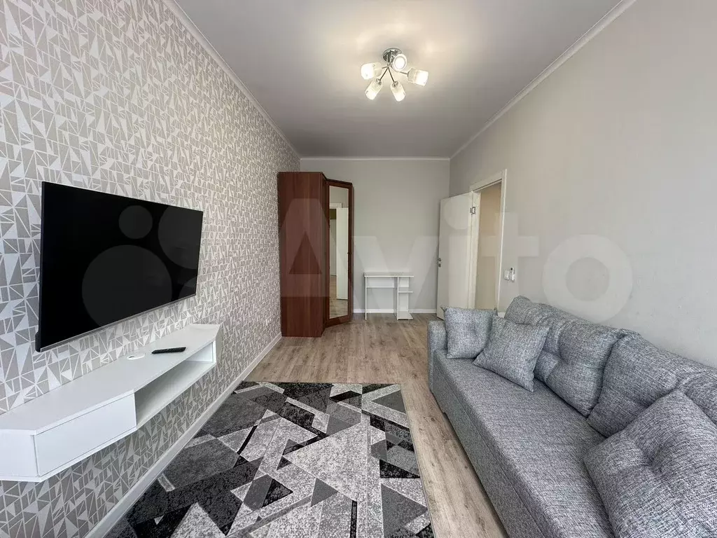 2-к. квартира, 52 м, 13/25 эт. - Фото 1