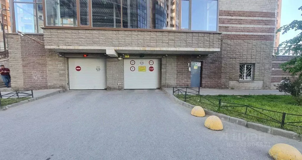 Гараж в Санкт-Петербург Парашютная ул., 54 (15 м) - Фото 2