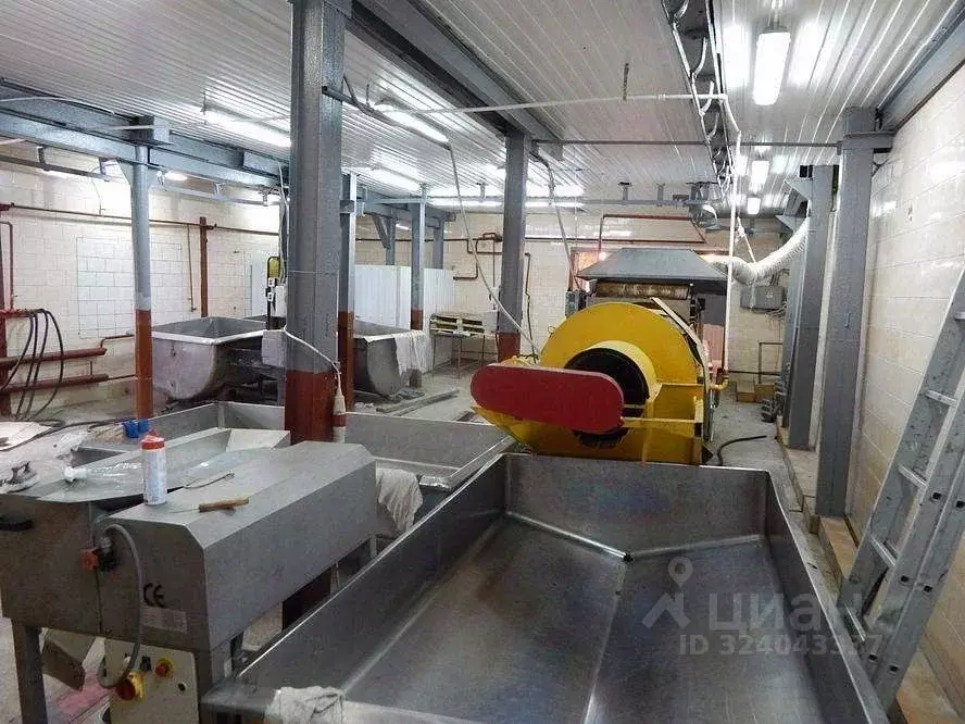 Помещение свободного назначения в Калужская область, Киров ... - Фото 1