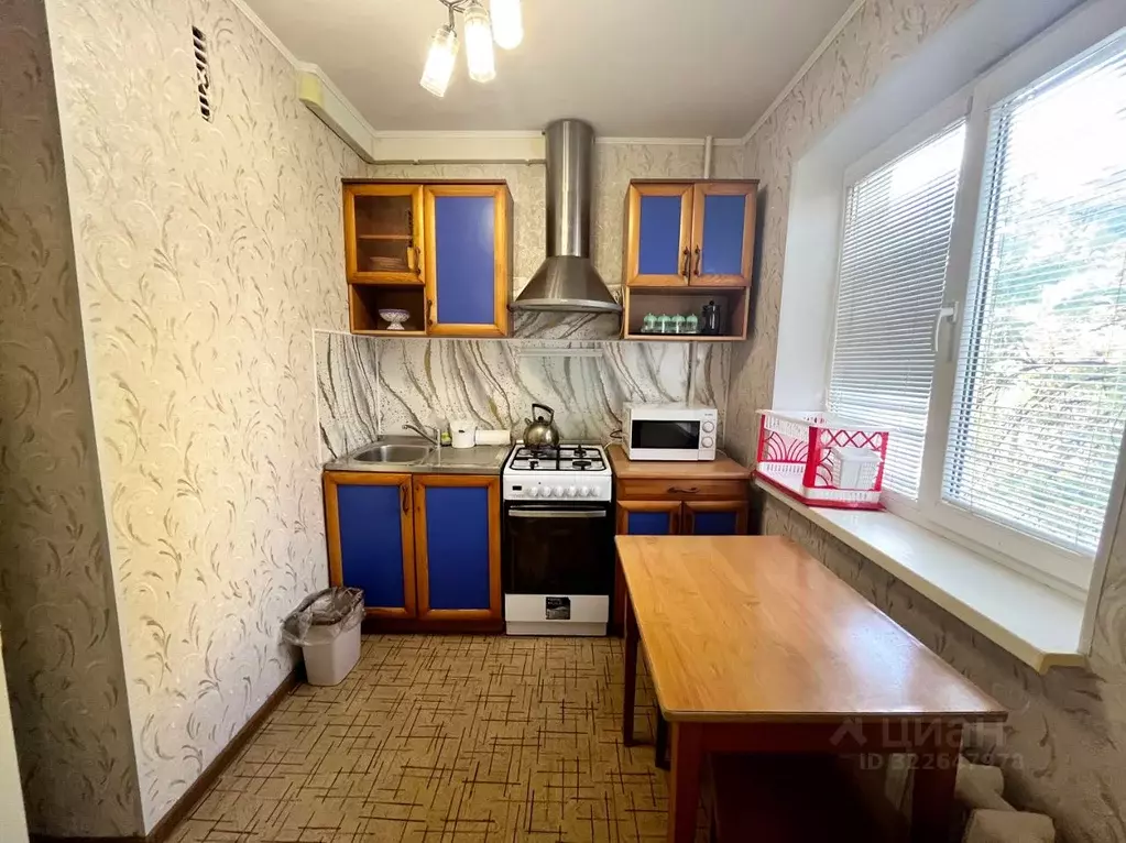 3-к кв. Башкортостан, Уфа Интернациональная ул., 125/1 (58.3 м) - Фото 1