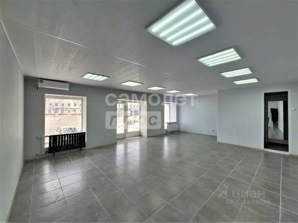 Торговая площадь в Липецкая область, Липецк просп. Мира, 35 (45 м) - Фото 0