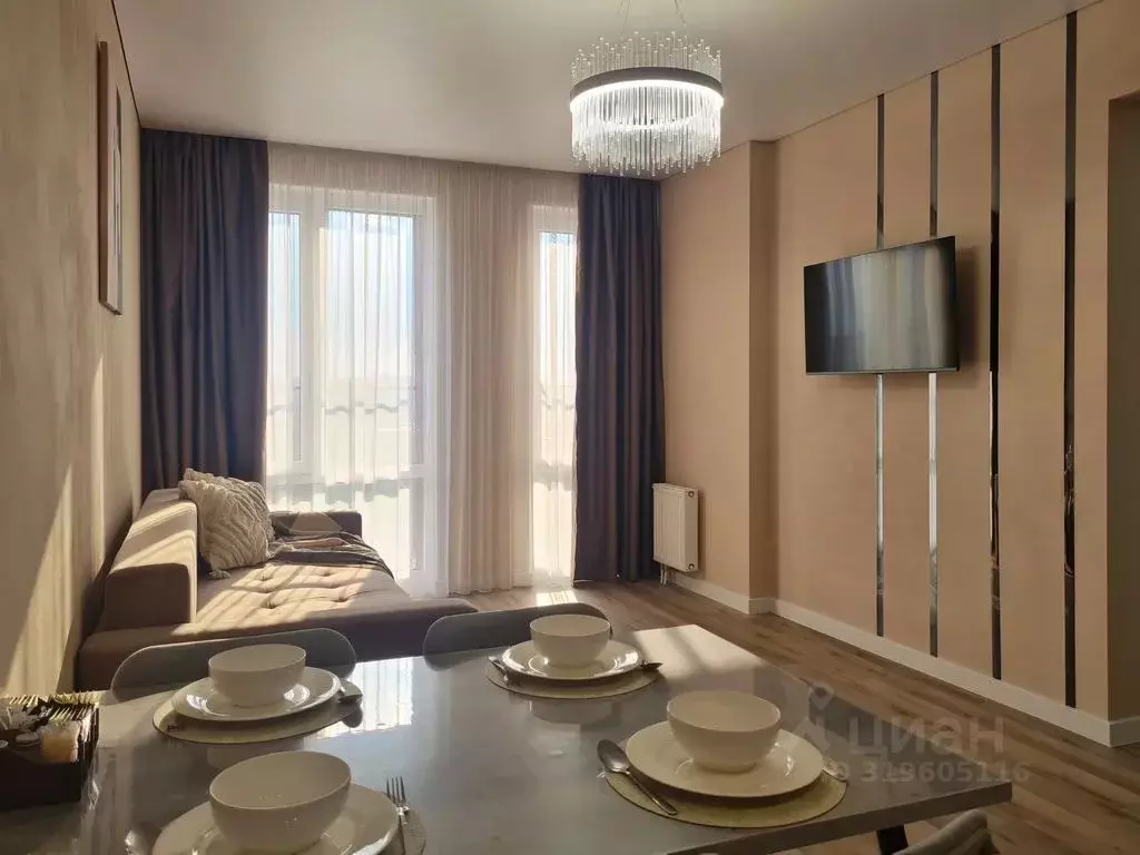 2-к кв. Тюменская область, Тюмень ул. Газовиков, 38к2 (59.0 м) - Фото 1