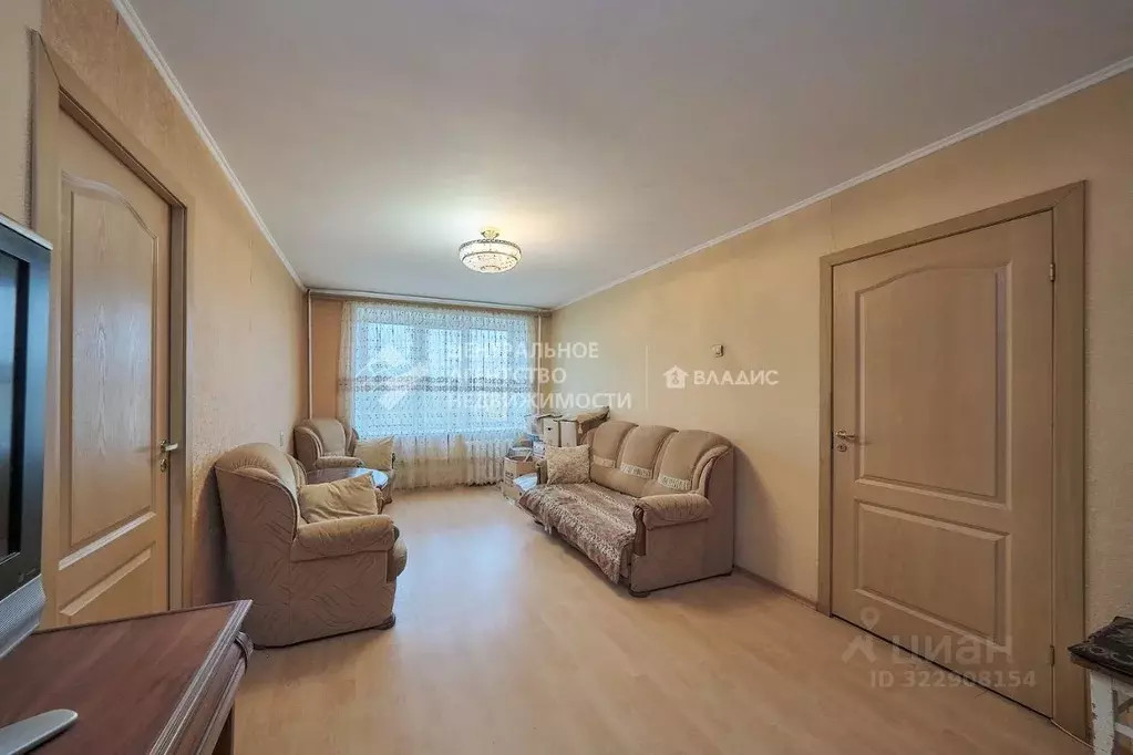 3-к кв. Рязанская область, Рязань Татарская ул., 17 (51.5 м) - Фото 0