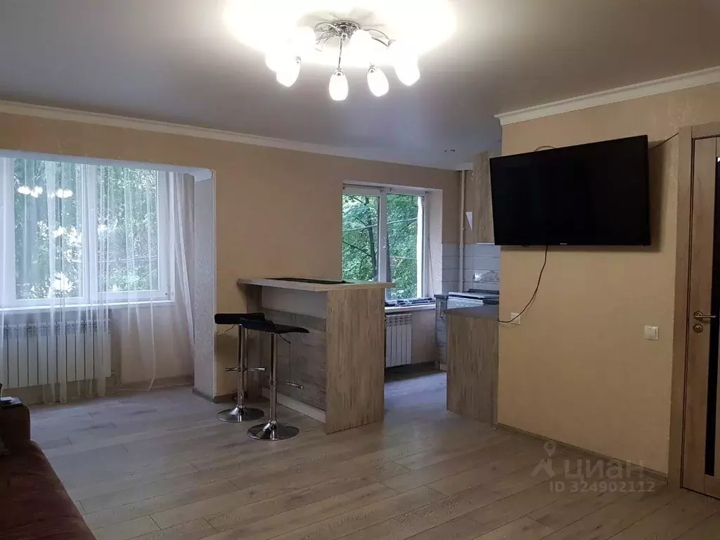 2-к кв. Северная Осетия, Владикавказ ул. Грибоедова, 5 (55.0 м) - Фото 1