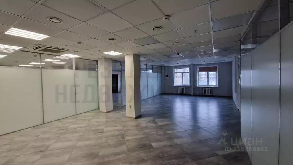 Офис в Самарская область, Самара ул. Мичурина, 2 (850 м) - Фото 0