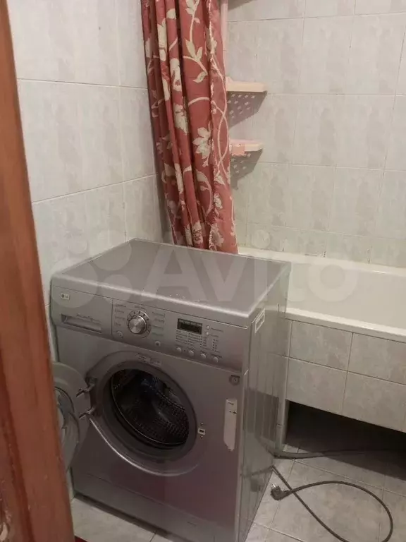 2-к. квартира, 55 м, 2/5 эт. - Фото 1