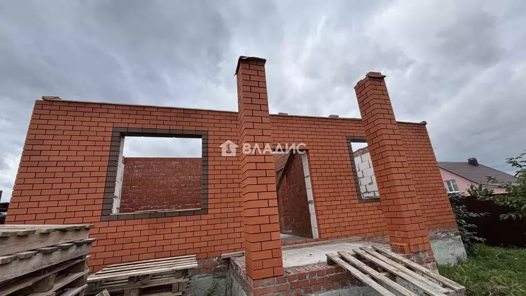 Дом в Пензенская область, Бессоновский район, с. Ухтинка Рябиновая ... - Фото 1