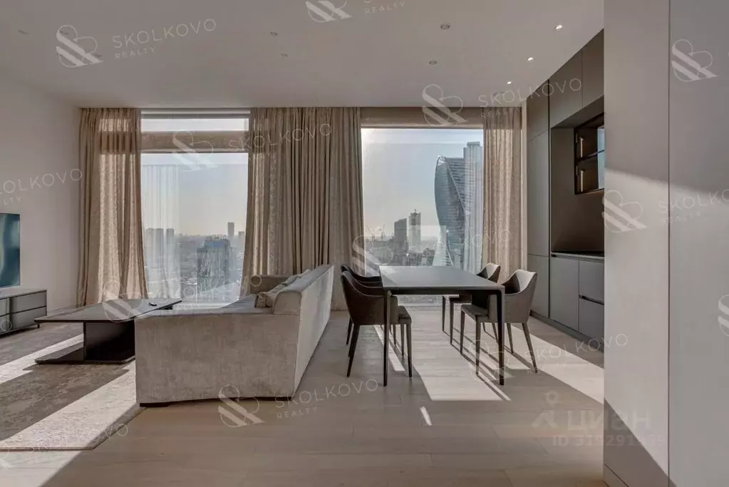 2-к кв. Москва Краснопресненская наб., 14Ак1 (73.0 м) - Фото 0