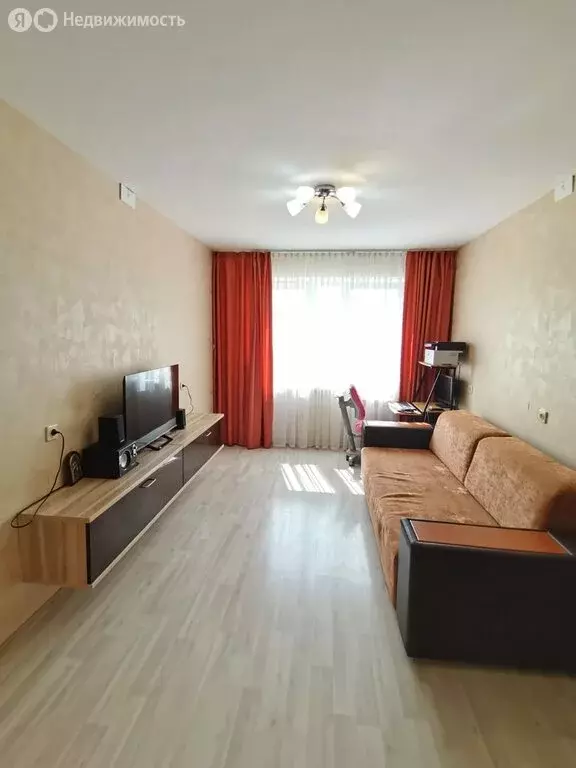 2-комнатная квартира: деревня Шутовщина, Полянская улица, 3 (53 м) - Фото 0