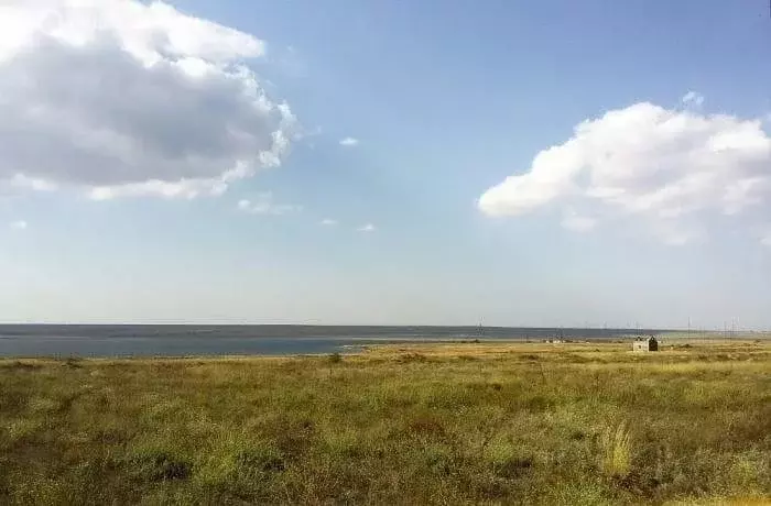 Участок в посёлок городского типа Новоозёрное, Морская улица, 9 (6 м) - Фото 0