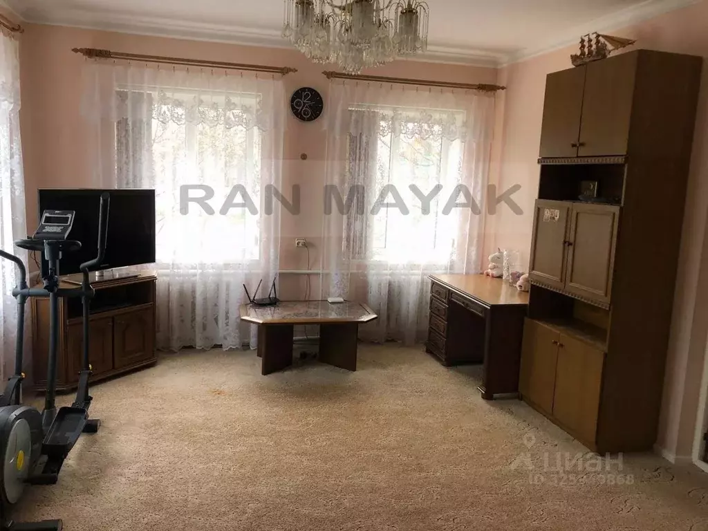 Дом в Адыгея, Майкоп Привокзальная ул., 160 (148 м) - Фото 1