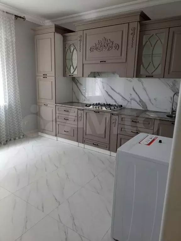3-к. квартира, 95 м, 2/3 эт. - Фото 0