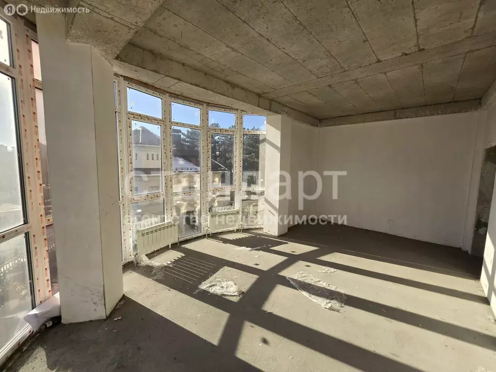 3-комнатная квартира: Ессентуки, Баталинская улица, 23 (129 м) - Фото 2