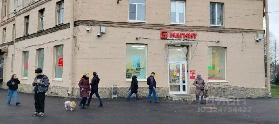 Торговая площадь в Санкт-Петербург ул. Коммуны, 58 (401 м) - Фото 2