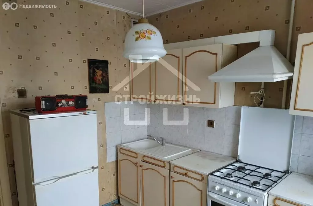 3-комнатная квартира: Екатеринбург, Соликамская улица, 7 (63 м) - Фото 1