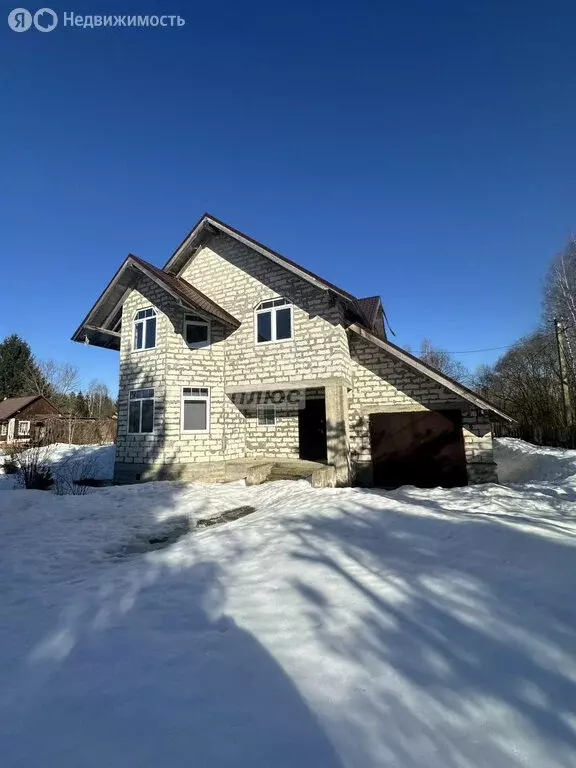 Дом в деревня Кукишево, улица Сергея Захарова, 16 (200 м) - Фото 1