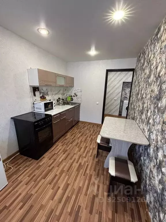 1-к кв. Забайкальский край, Могоча Комсомольская ул., 1 (35.0 м) - Фото 1