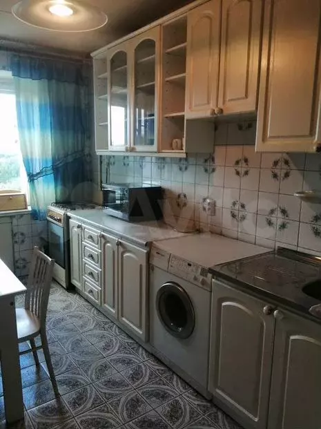 3-к. квартира, 70м, 8/9эт. - Фото 0