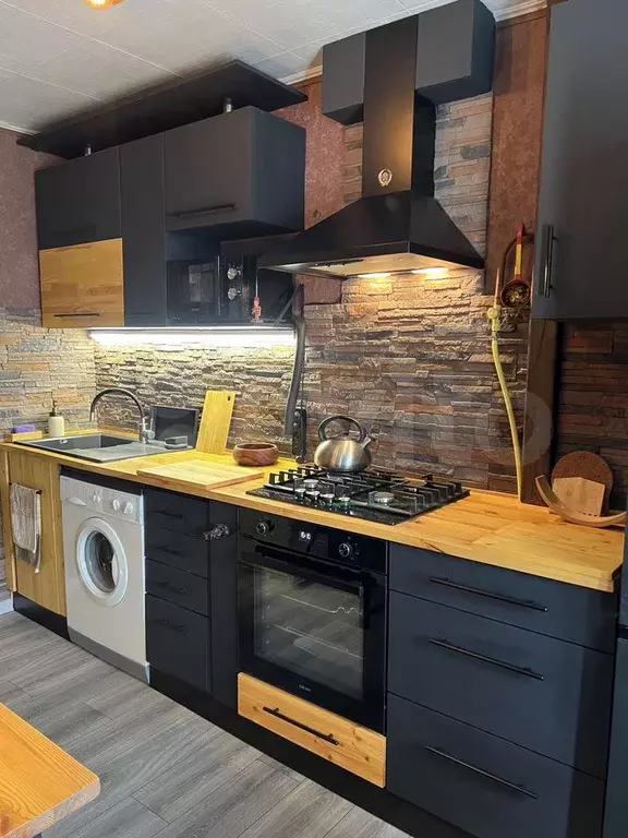 2-к. квартира, 37 м, 4/9 эт. - Фото 1