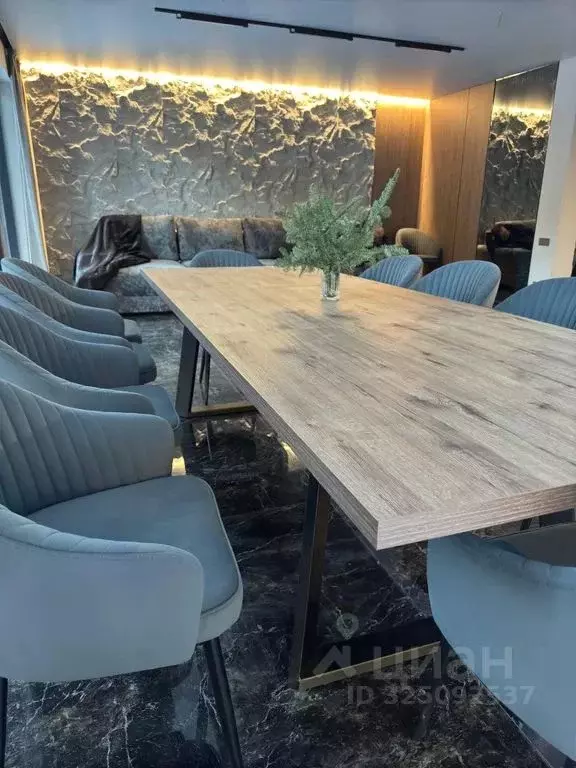 Дом в Карачаево-Черкесия, Зеленчукский район, с. Архыз  (225 м) - Фото 2