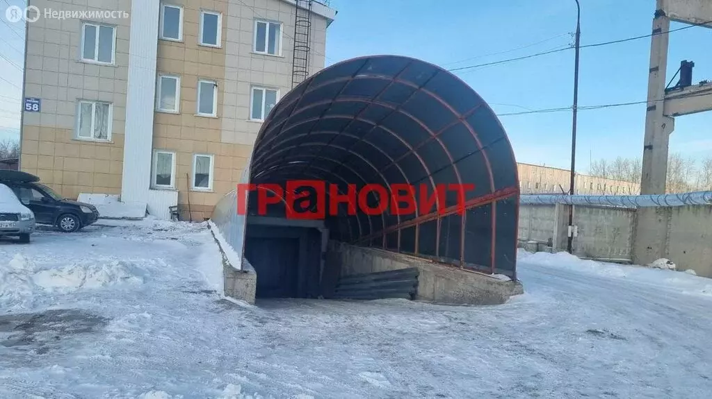 Помещение свободного назначения (650 м) - Фото 0