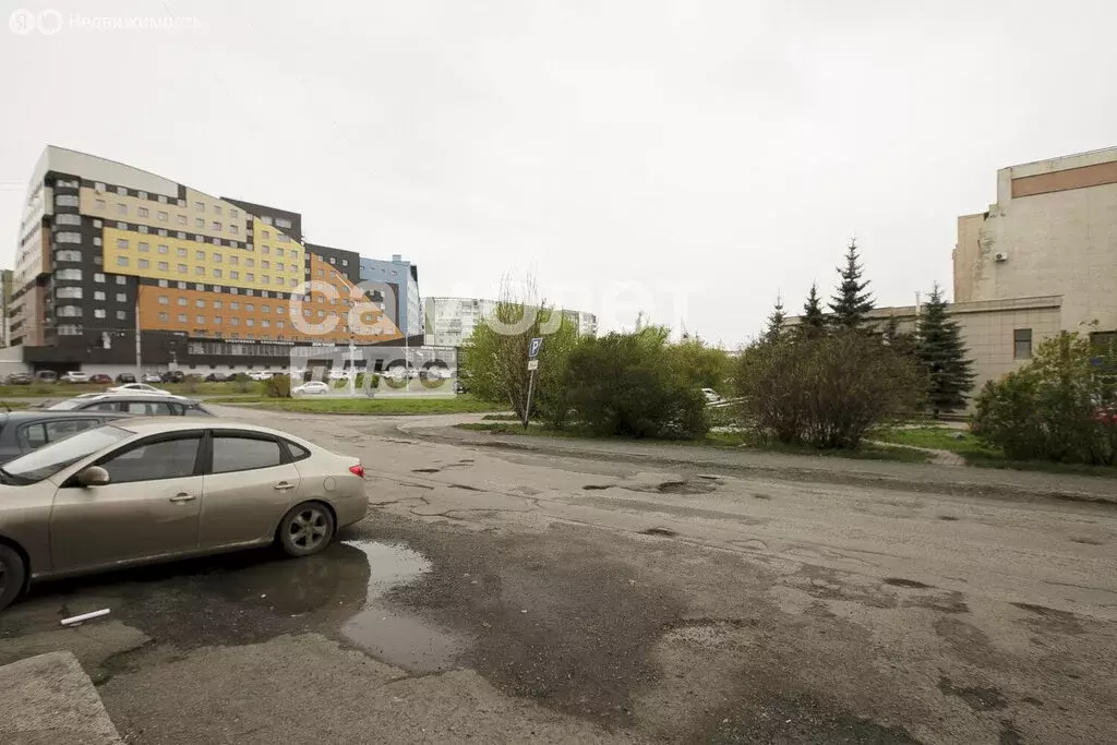 2-комнатная квартира: Кемерово, Октябрьский проспект, 40 (32.8 м) - Фото 1