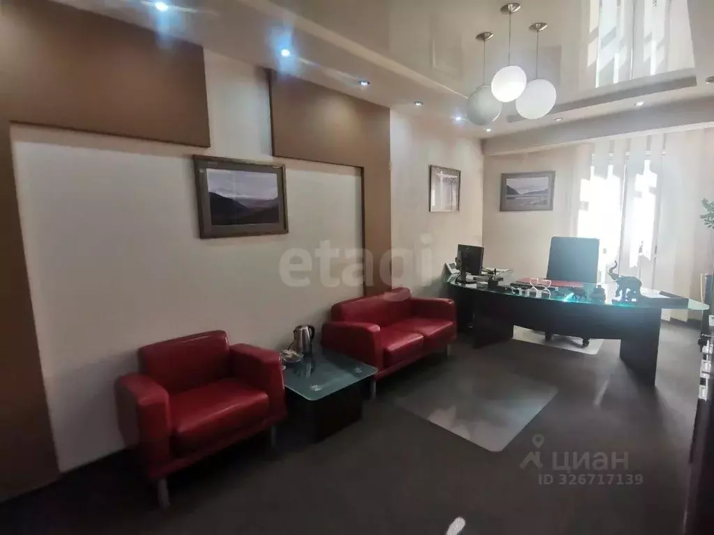 Офис в Кемеровская область, Новокузнецк ул. Тольятти, 5Б (499 м) - Фото 1