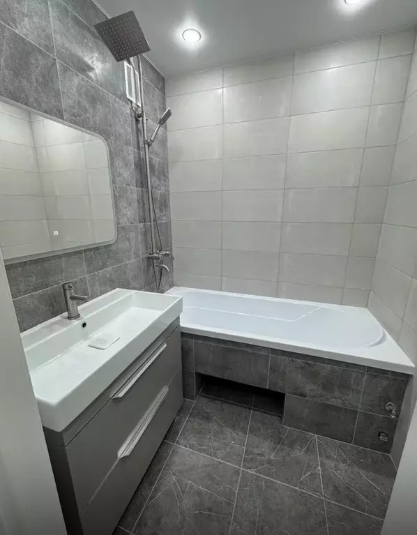 Продаётся 2-к квартира, 56.7 м - Фото 1