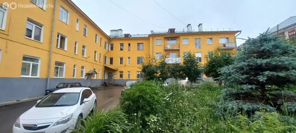 3-комнатная квартира: Соликамск, улица 20-летия Победы, 124 (58 м) - Фото 1