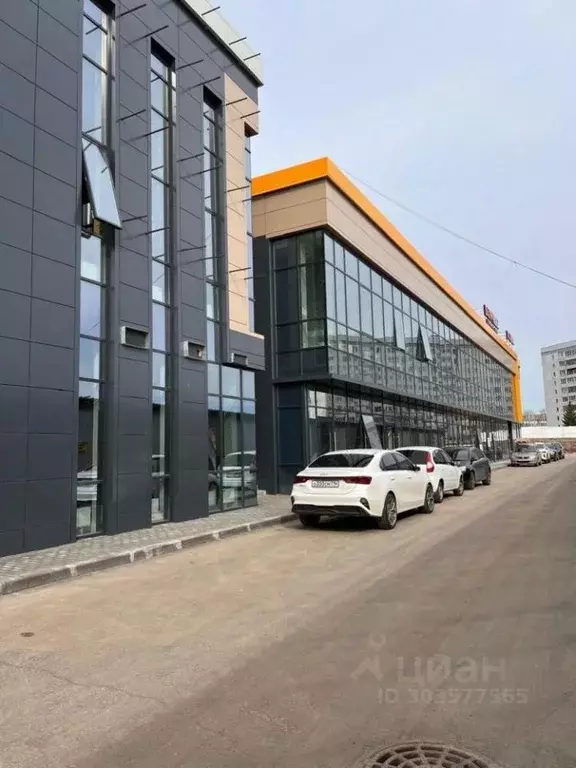 Помещение свободного назначения в Татарстан, Набережные Челны ул. ... - Фото 1