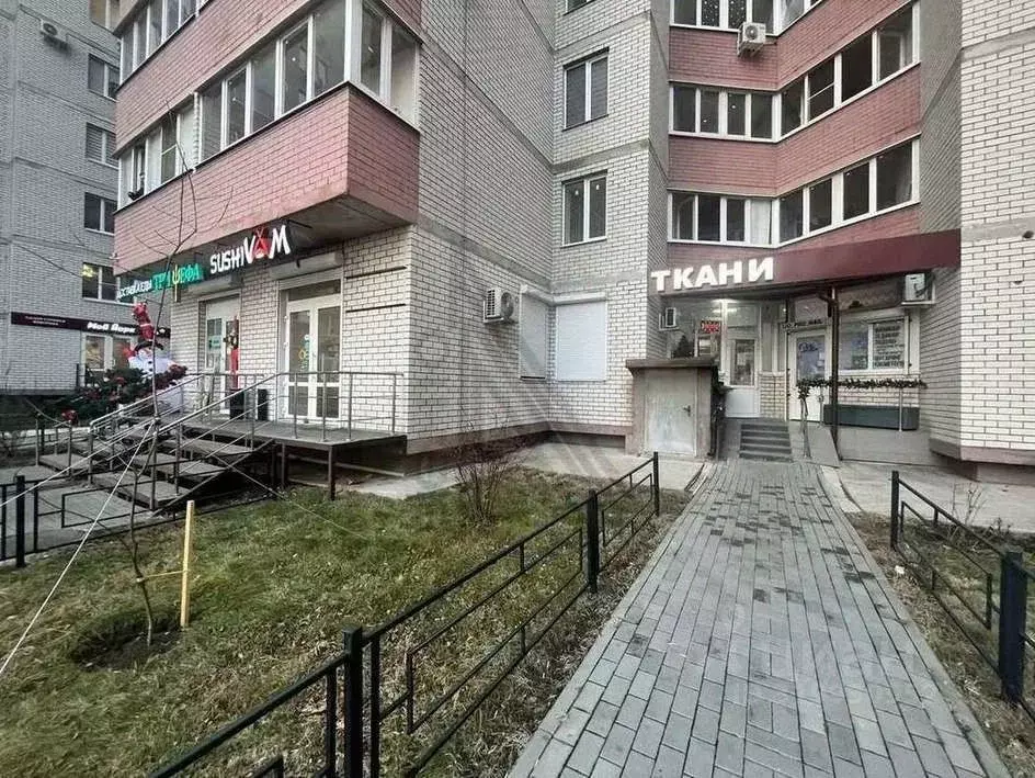 Помещение свободного назначения в Воронежская область, Воронеж бул. ... - Фото 1