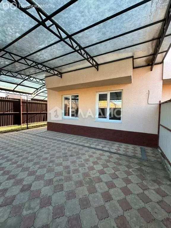 Дом в Российский, улица Академика Королёва, 12 (121 м) - Фото 0