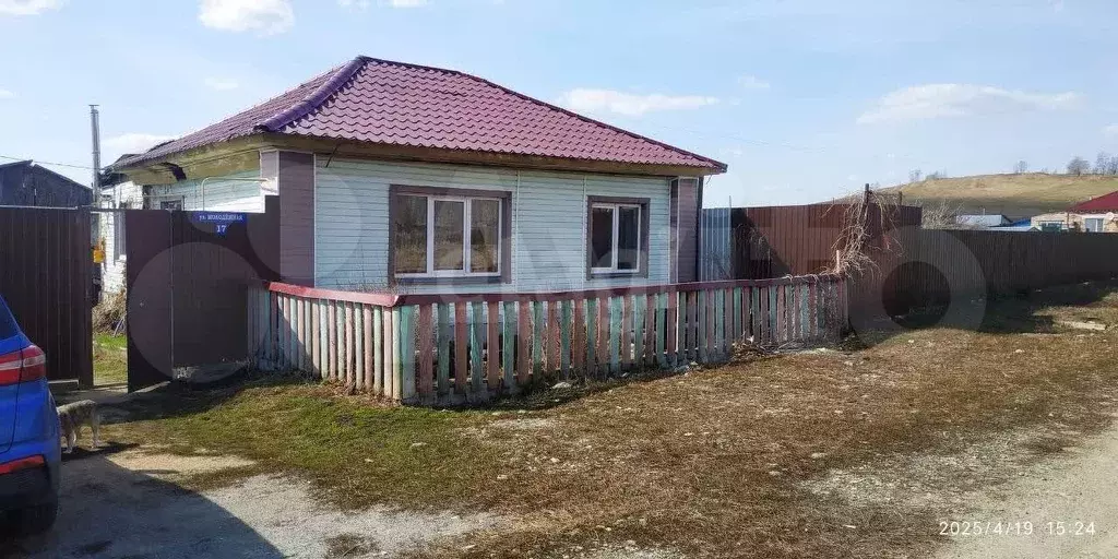 Дом 94 м на участке 25 сот. - Фото 1