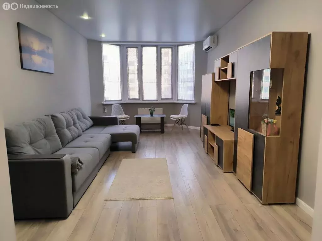 1-комнатная квартира: Ставрополь, улица Пирогова, 72 (42 м) - Фото 1