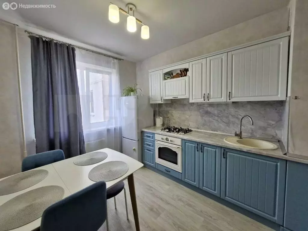 2-комнатная квартира: Великий Новгород, Псковский район, Славянская ... - Фото 1