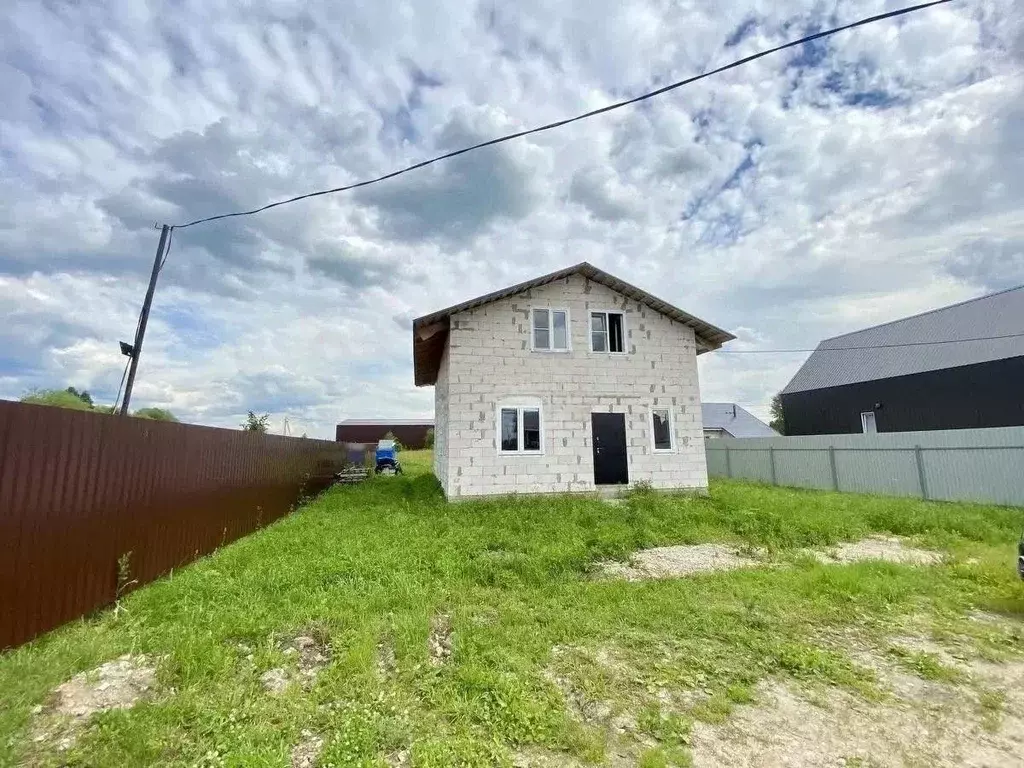 Дом в Пензенская область, Пенза  (100 м) - Фото 1