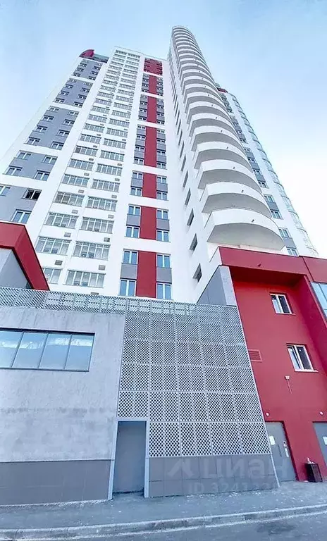 Гараж в Челябинская область, Челябинск ул. Курчатова, 11 (17 м) - Фото 1