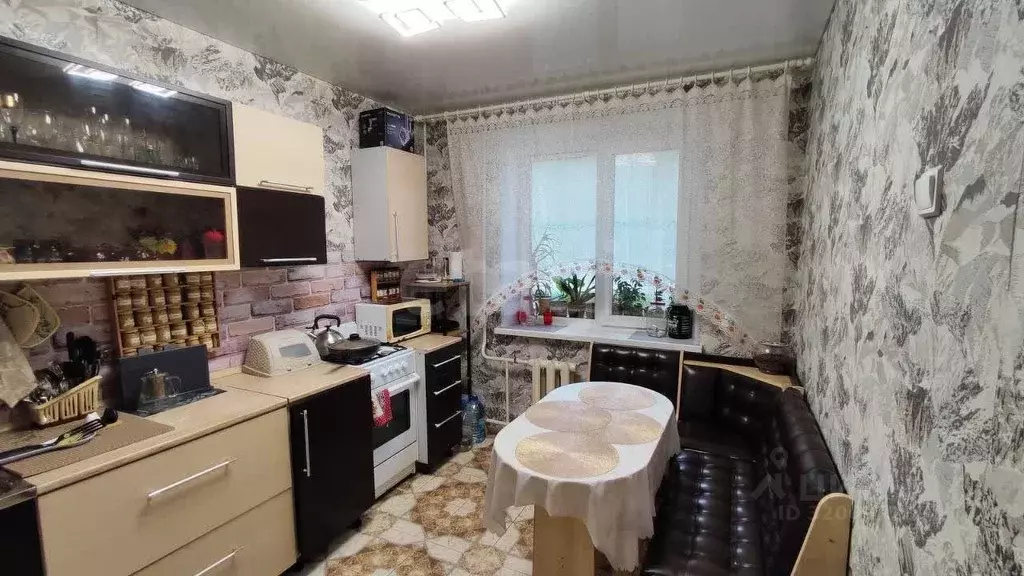 3-к кв. Вологодская область, Череповец Ленинградская ул., 50 (70.0 м) - Фото 2