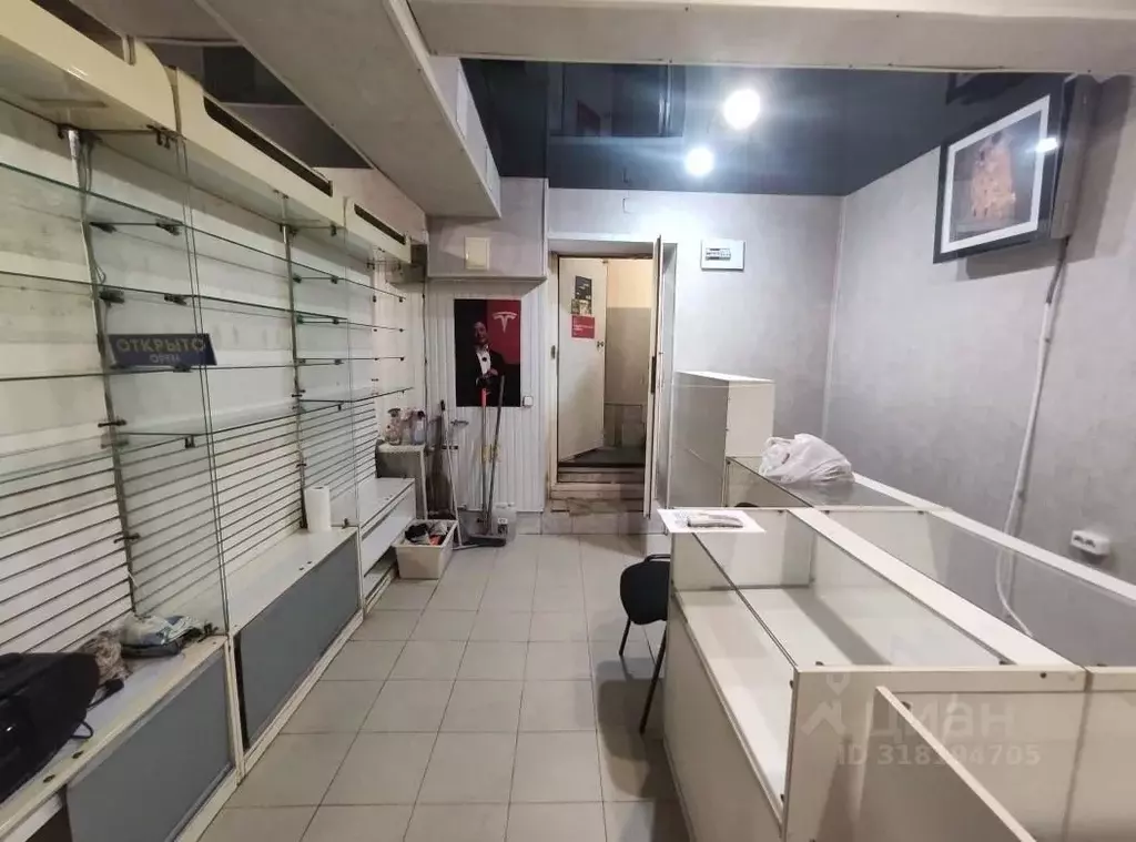 Помещение свободного назначения в Краснодарский край, Туапсе ул. ... - Фото 1