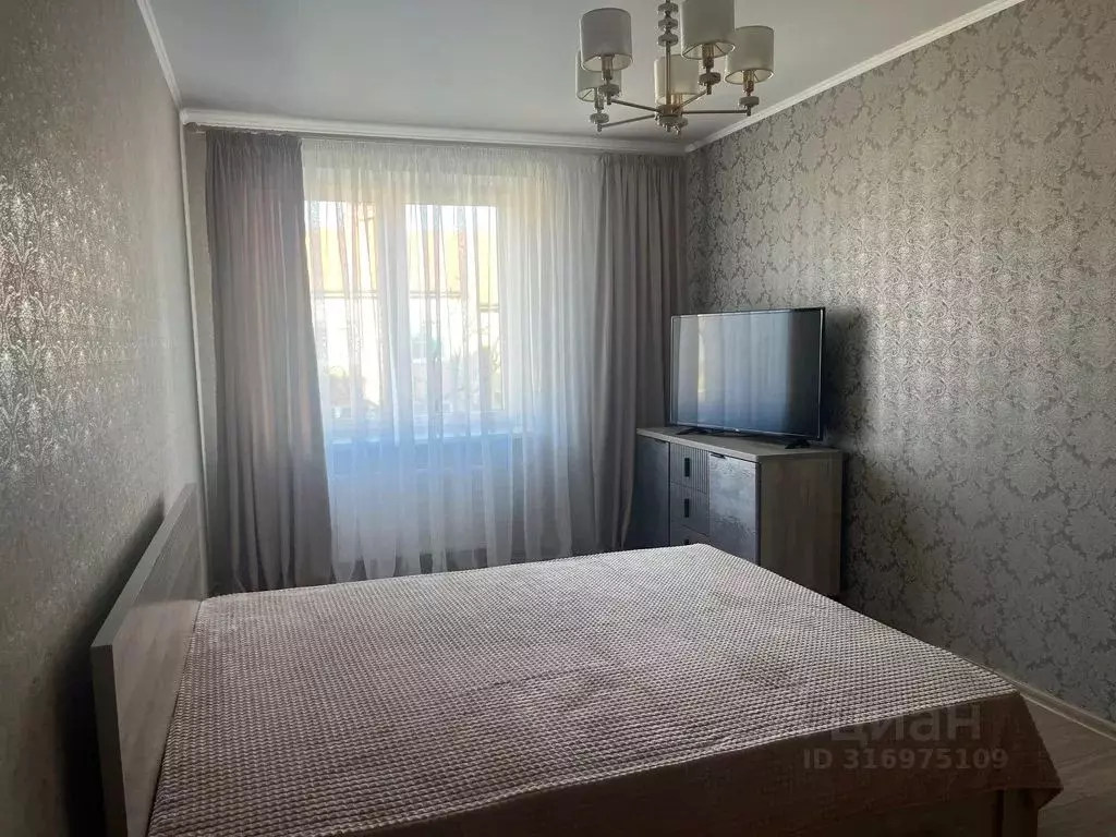 2-к кв. Калининградская область, Калининград Чкаловск мкр, ул. ... - Фото 0