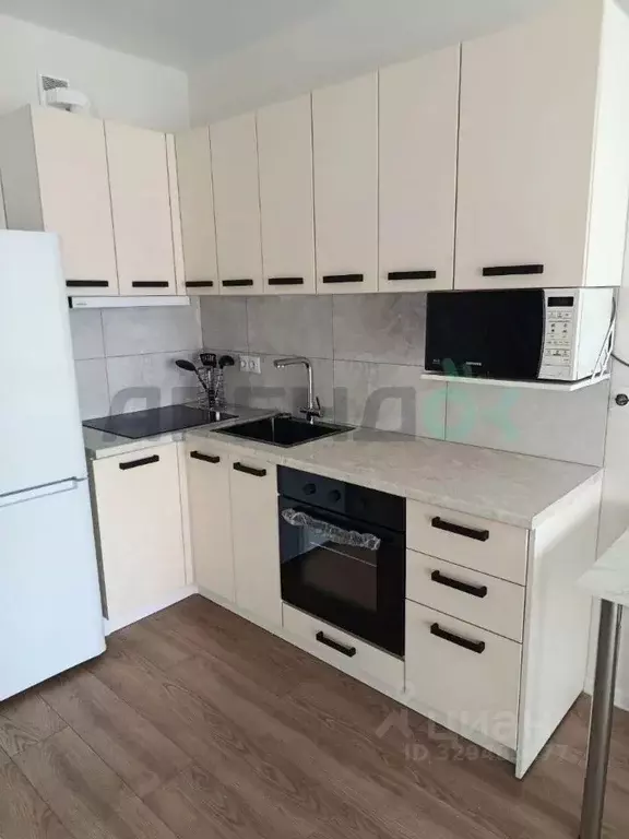 2-к кв. Москва ул. Большое Понизовье, 8 (32.0 м) - Фото 1