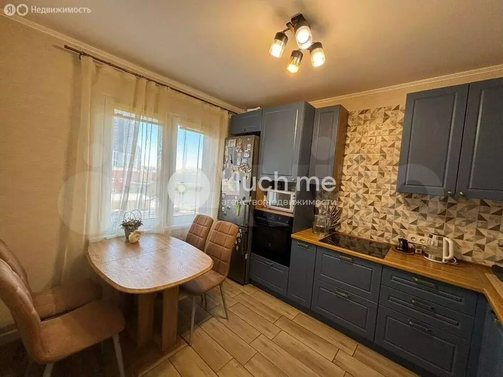 2-комнатная квартира: Казань, проспект Альберта Камалеева, 32 (50.3 м) - Фото 2