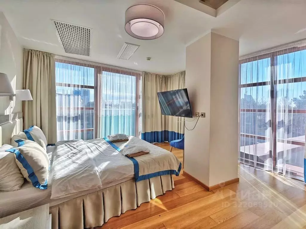 3-к кв. Краснодарский край, Анапа просп. Революции, 3 (81.0 м) - Фото 1