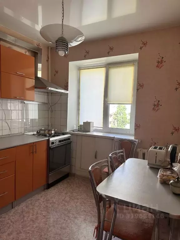 2-к кв. Саратовская область, Саратов ул. Имени Сакко и Ванцетти, 34 ... - Фото 0