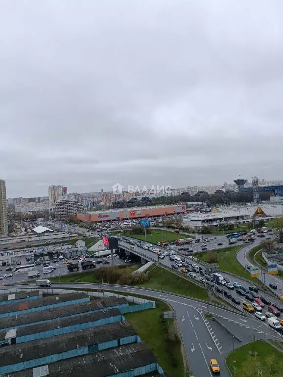 Продается 3-комнатная квартира - Фото 2