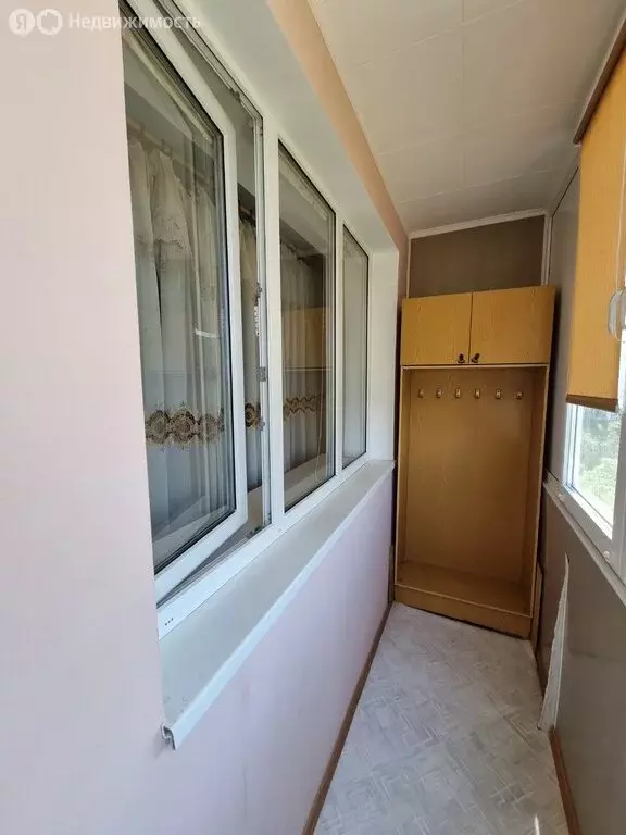 3-комнатная квартира: Евпатория, улица Дёмышева, 111 (65 м) - Фото 1