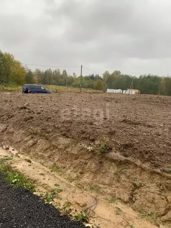 Участок в Ленинградская область, Кировский район, Мгинское городское ... - Фото 0
